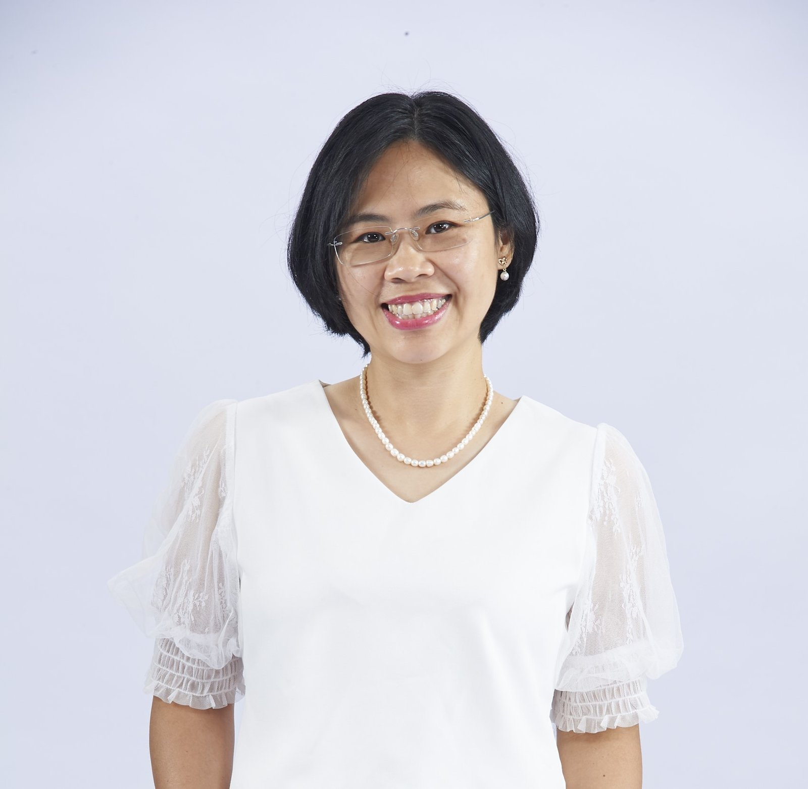 Dr. Jessica Sze Yin HO